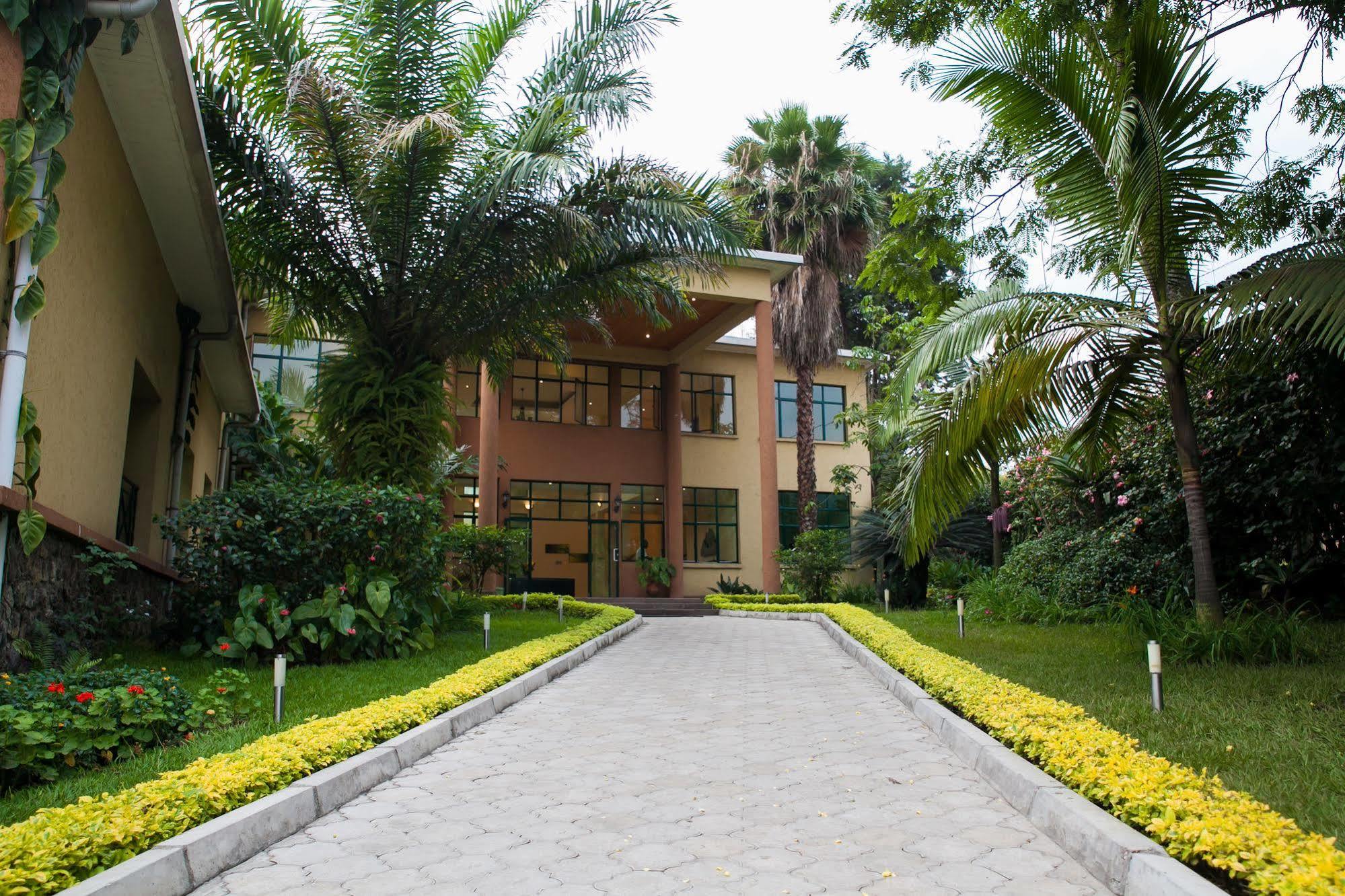 Gorillas Volcanoes Hotel Ruhengeri Exteriör bild