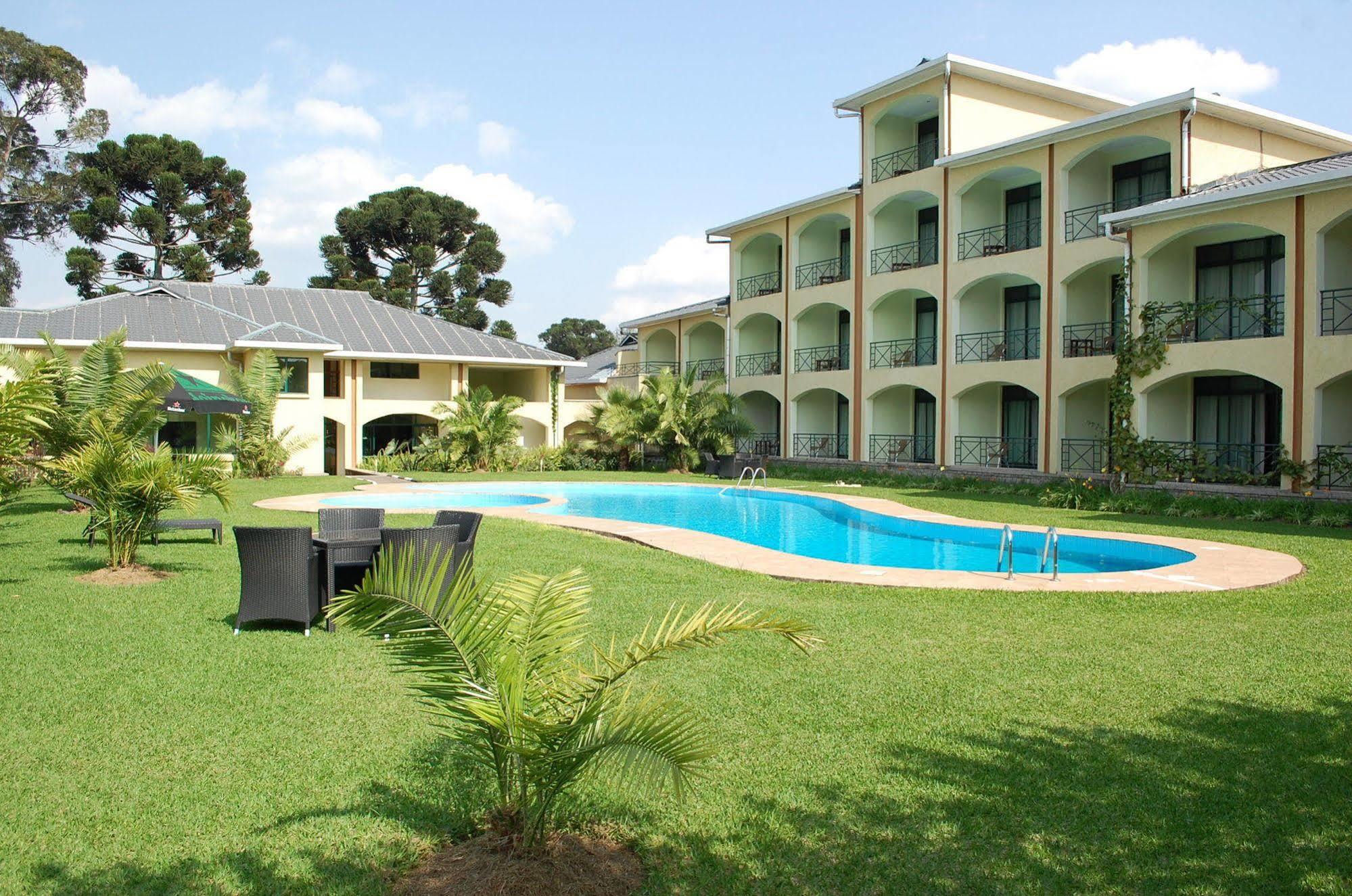 Gorillas Volcanoes Hotel Ruhengeri Exteriör bild